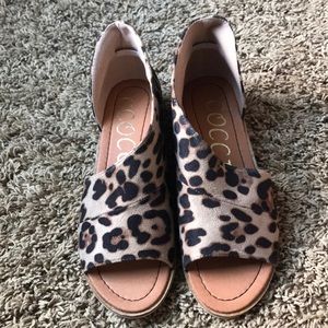 Leopard print booties size 8